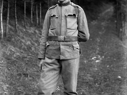  Naglič v vojaški uniformi - Naglic176
