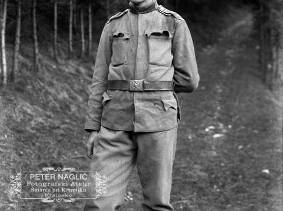  Naglič v vojaški uniformi - Naglic176