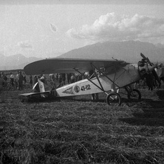 Zasilni pristanek letala na Mengeškem polju leta 1932 - F_1932_1_13_014