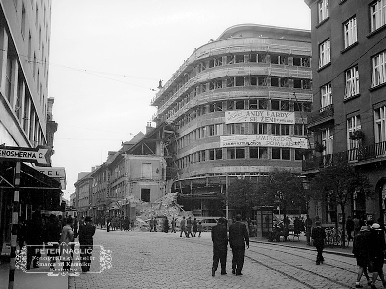 Gradnja palače Bata leta 1940 - F 1940 1 18 004