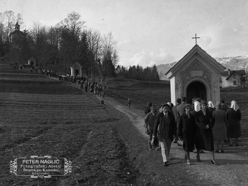 Obisk Kalvarije v Kamniku v postnem času 19.3. 1933 - F 1933 1 4 010 