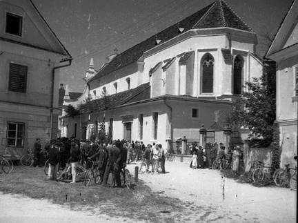 Cerkev sv. Mihaela v Mengšu v Mengšu leta 1934 - F 1934 1 3 016