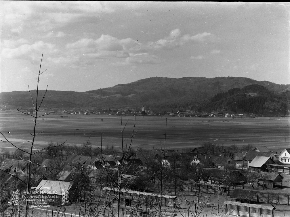 Pogled s Homškega hriba na Homec in Mengeš leta 1930 - Naglic RA 655