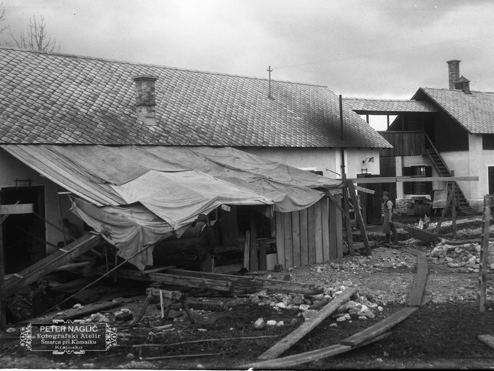 Izkp za turbinsko hišo, postavitev lesenega opaža leta 1926 - Naglic007