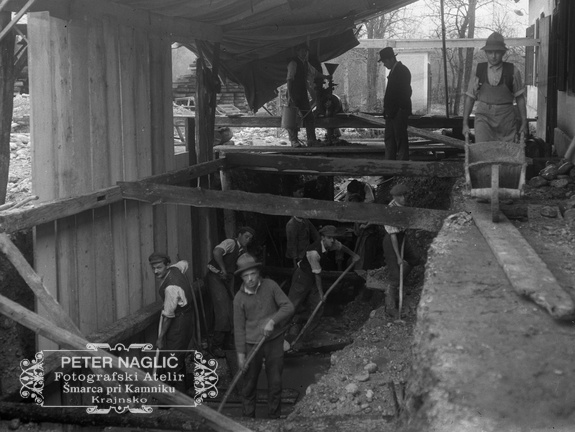 Izgradnja turbinske hiše leta 1927 - Naglic008