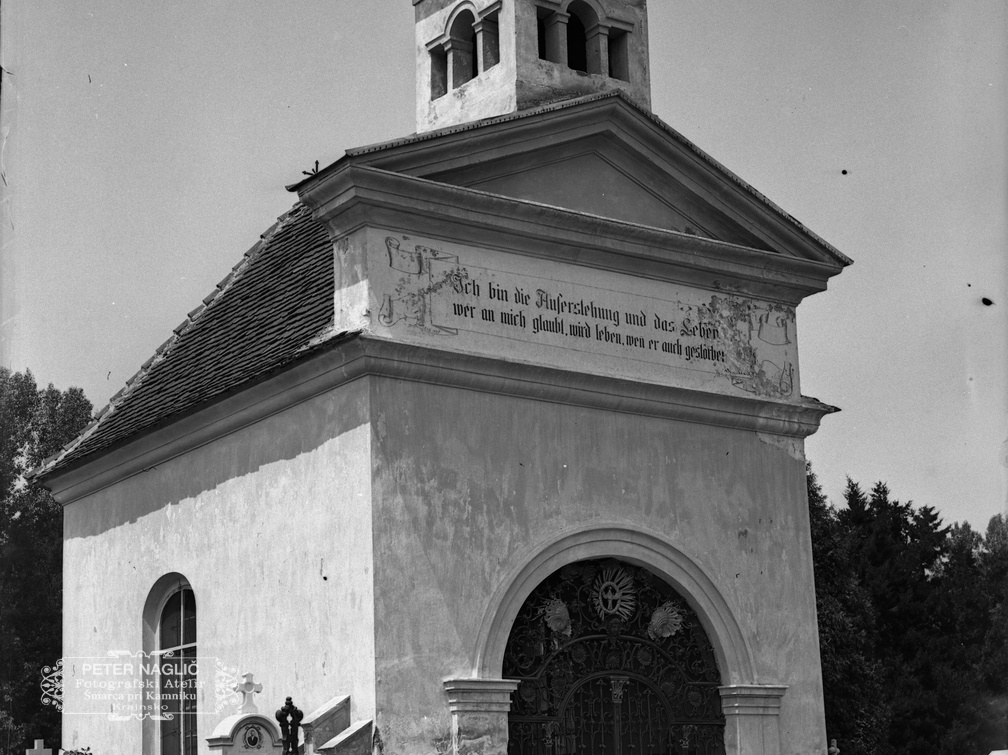 Grobnica na mariborskem pokopališču - Naglic 1457