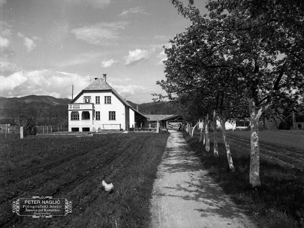 Hiša Karla Nagliča, Šmarca leta 1933 - F 1933 1 2 002