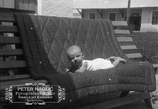 Otroški pogled, leta 1932 - F 1932 3 1 010