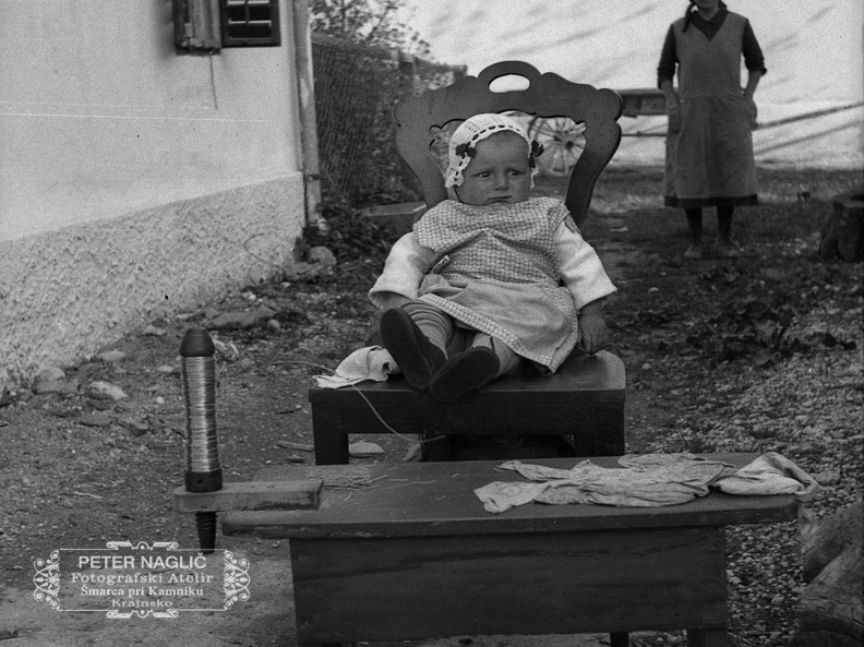 Otroški pogled, leta 1933 - F 1933 2 3 009