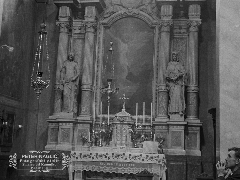 Notranjost frančiškanske cerkve v Ljubljani leta 1937 - F 1937 1 6 007