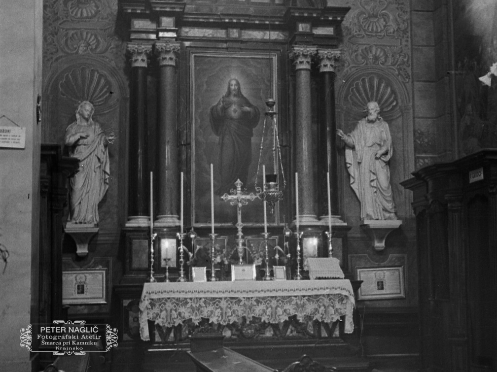 Notranjost frančiškanske cerkve v Ljubljani leta 1937 - F 1937 1 6 012
