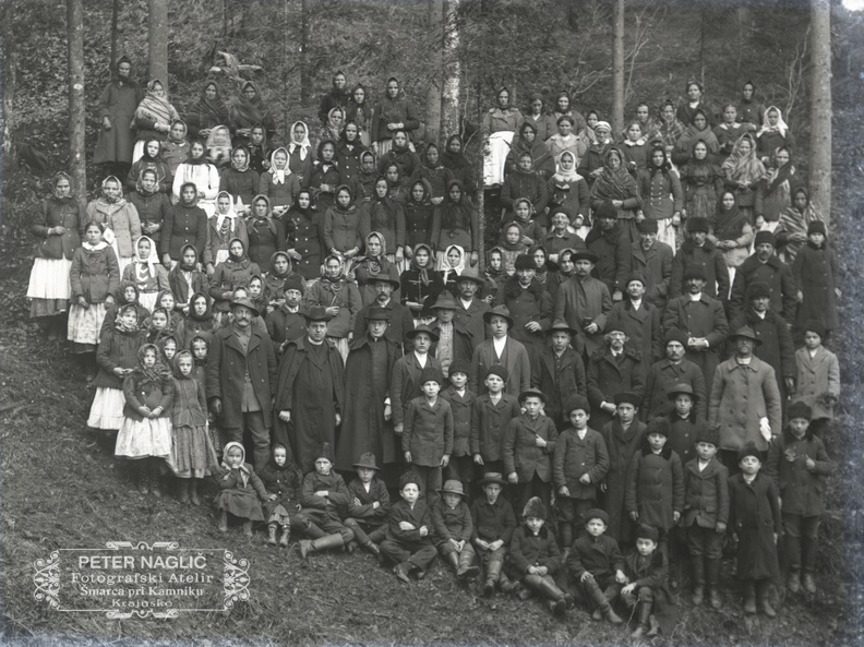 Velika skupina Galicijskih beguncev na Homcu leta 1914 - 58  826