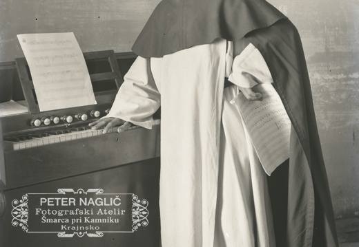 Italjanski ujetnik kot redovnik pri harmoniju na gradu - 59  836