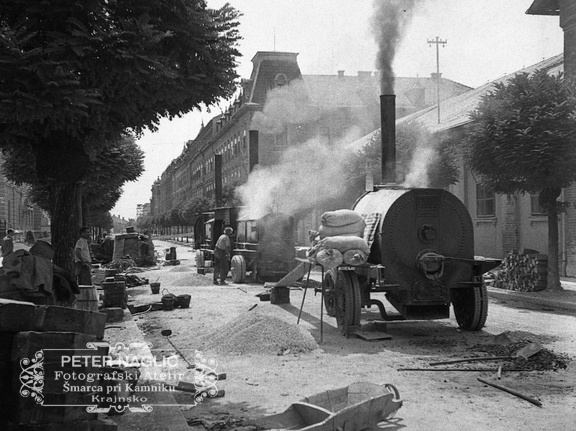 Asfaltiranje ljubljanskih ulic leta 1934 - F 1934 4 1 010