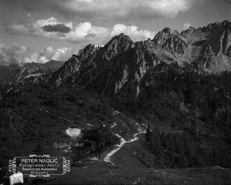 F_1933_1_8B_005.jpg