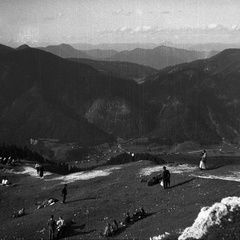 Veliko slovensko romanje na sv. Višarje v organizaciji Katoliške akcije leta 1933 - F 1933 1 8B 010