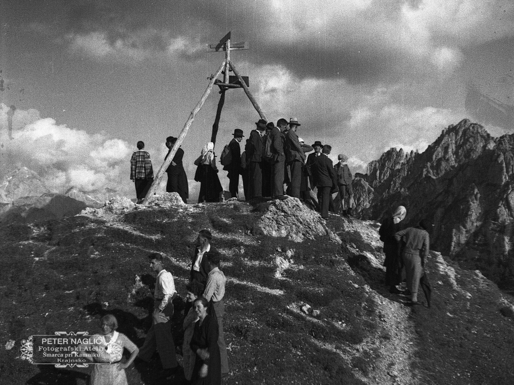 Veliko slovensko romanje na sv. Višarje v organizaciji Katoliške akcije leta 1933 - F 1933 1 8B 011