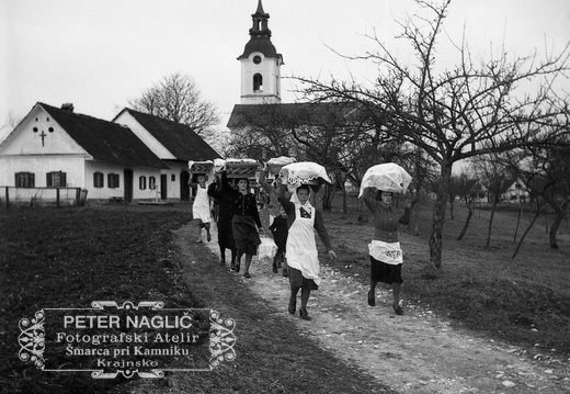 Od blagoslova jedi na Veliko soboto, Šmarca leta 1940 - F 1940 1 4 003