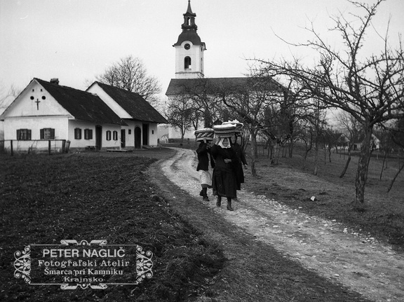 Od blagoslova jedi na Veliko soboto, Šmarca leta 1940 - F 1940 1 4 010