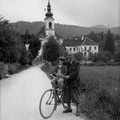 Jožef Jeran, Katarina Naglič in Frančiška Naglič v Velesovem leta 1940 - F 1940 1 6 003