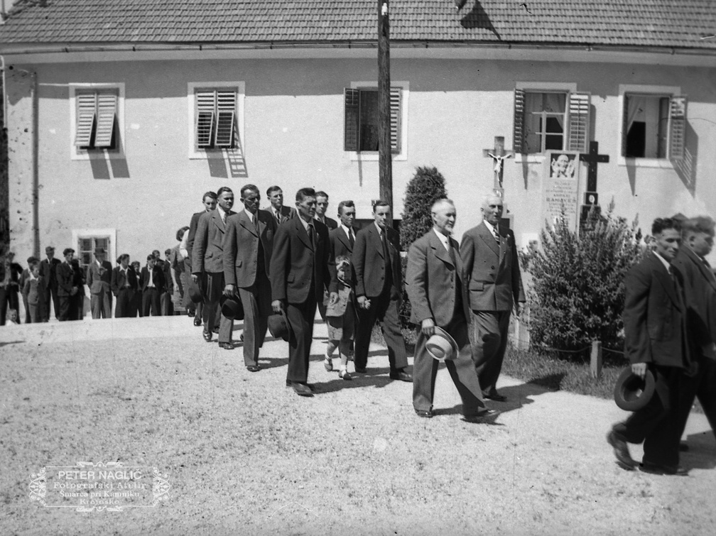 Jubilejna sveta maša Antona Mrkuna ob 40 letnici v Dobrem polju leta 1940 - F 1940 1 9 016