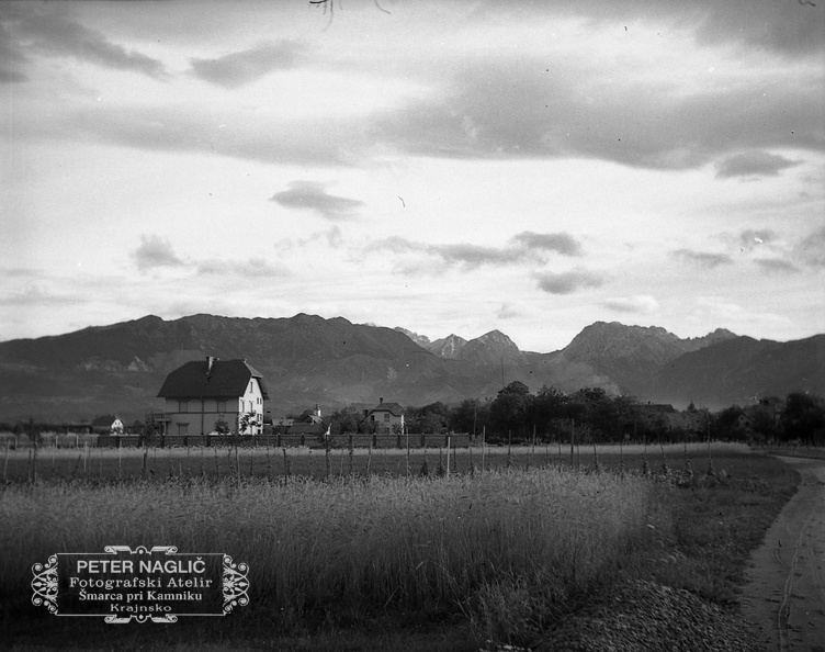 F_1940_1_10_009.jpg