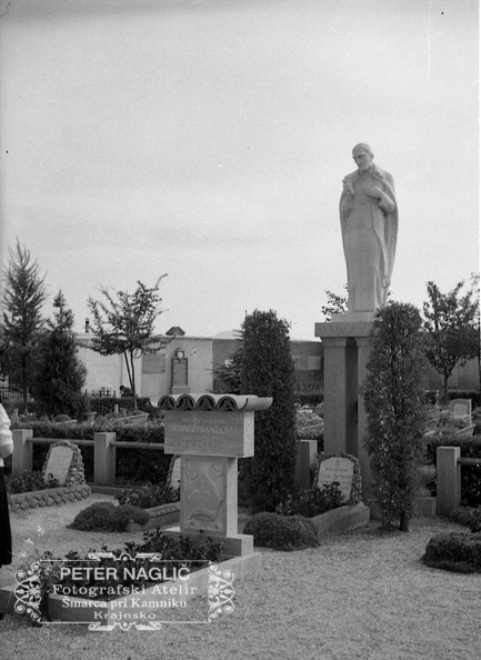 F_1940_1_11_003.jpg