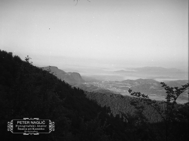 Pogled v dolino z Velike Planine leta 1940 - F 1940 1 19 017