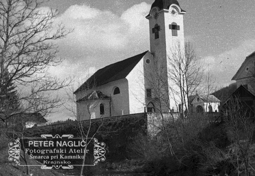 Stara struga Nevljice tik pod cerkvijo - F 1938 1 1 003