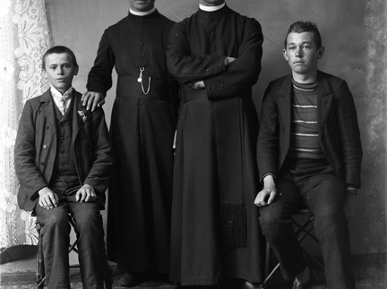 Karel Naglič in misijonar Nastran - Naglic1125