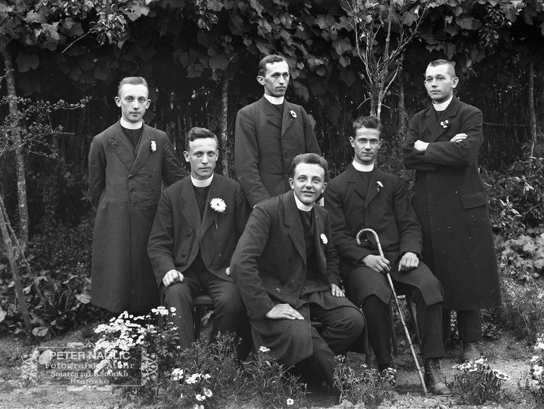 Karel Naglič s skupino sošolcev - Naglic1113