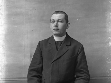 Karel Naglič v smeniški obleki - Naglic1114