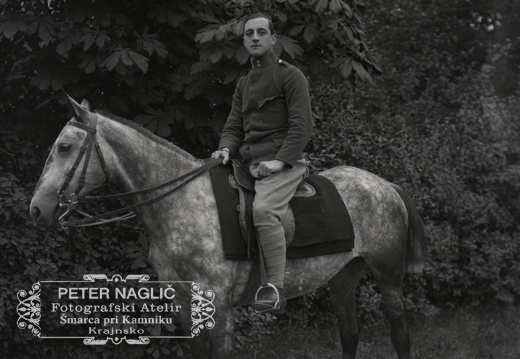Vojak na konju - 74  1047