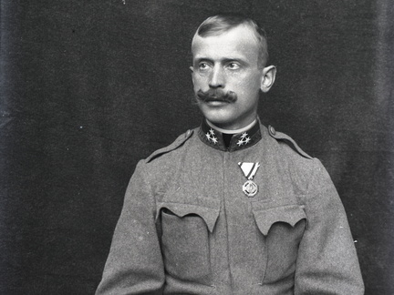 Mežek z Jesenic - 73  1036