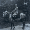 Nadporočnik na konju - 72  1016
