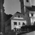 Župnijska cerkev s kaplanijo v Komendi - naglic967