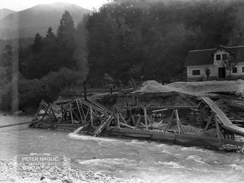 Gradnja mostu čez Kamniško Bistrico, 1930 - naglic 900