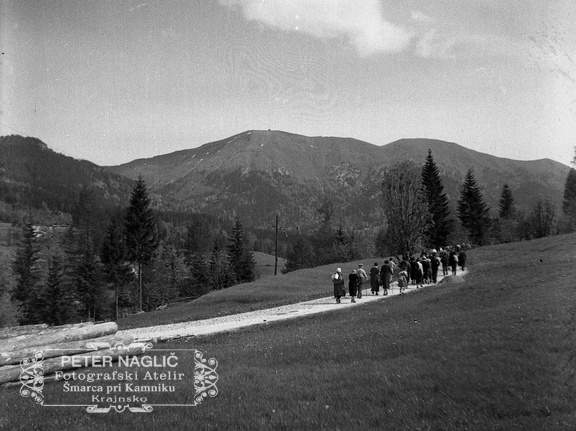Izlet na Golico leta 1934 - F 1934 1 1 003
