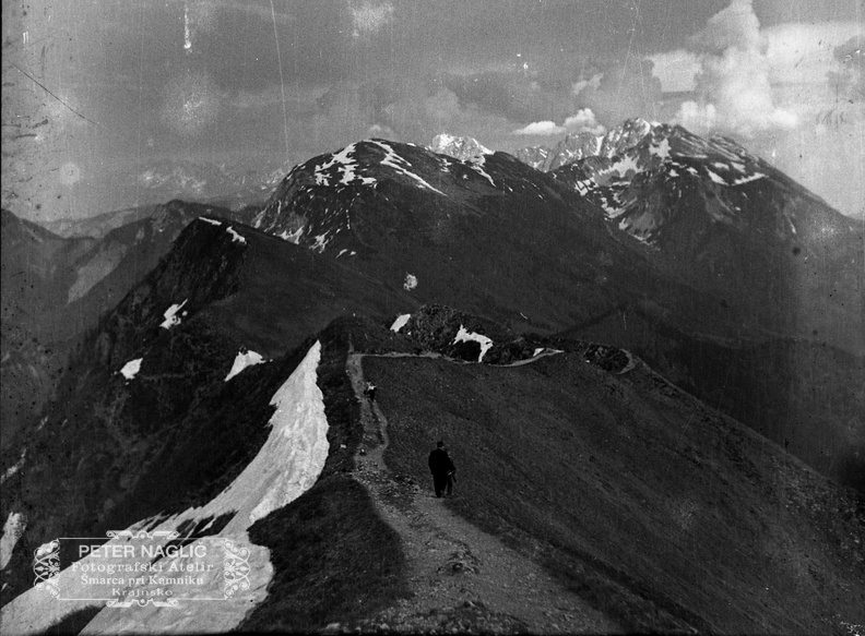 F_1934_1_2_012.jpg