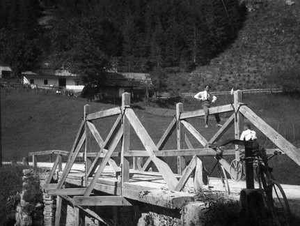 Leseni most čez Kokro, 1932 - 1931 1 2 001